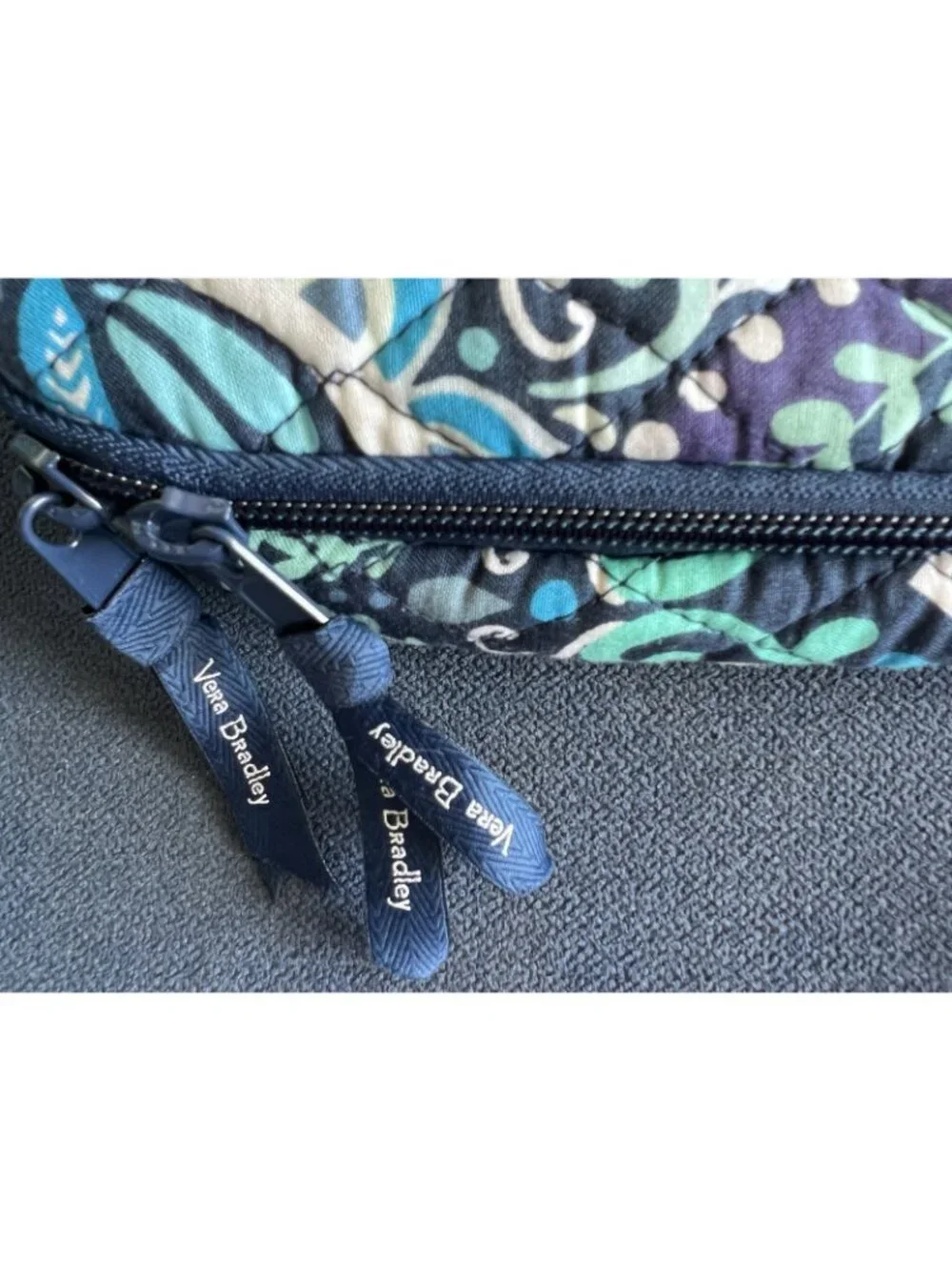 VERA BRADLEY Quilted Blue Island Medallion Laptop Bag Computer Travel 15